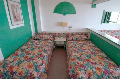 Atlantic Mirage & - Adults Only 4*