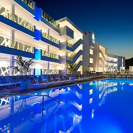 Atlantic Mirage & - Adults Only